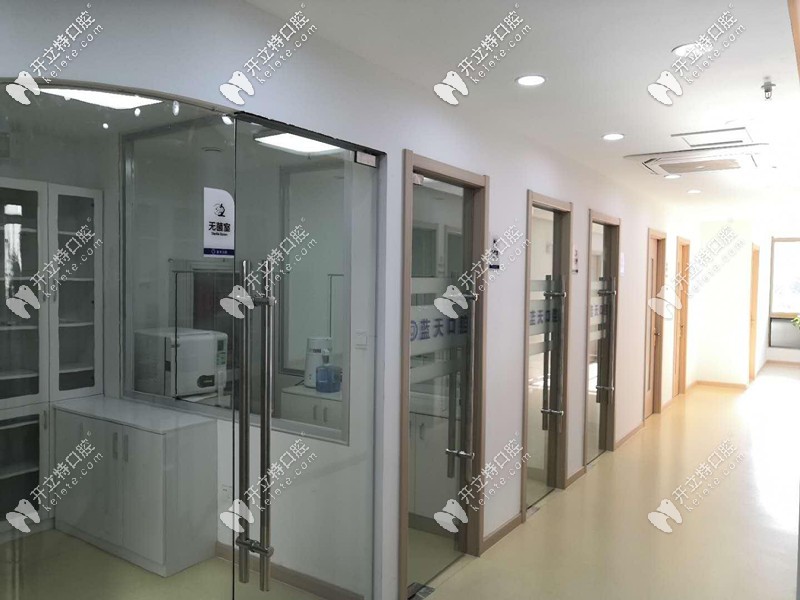 二樓的多個消毒室 二樓的多個消毒室