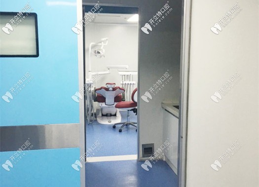 徳韓口腔種植牙的手術室