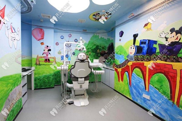 挖出南京月牙兒口腔做即刻種植牙費(fèi)用了，趕快來看看