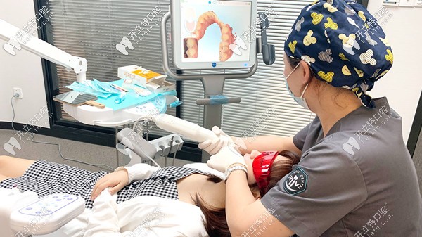 福斯曼專業(yè)醫(yī)生正畸