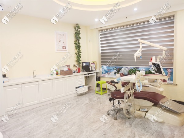 保定精卓口腔干凈整潔的獨(dú)立治療室 保定精卓口腔干凈整潔的獨(dú)立治療室