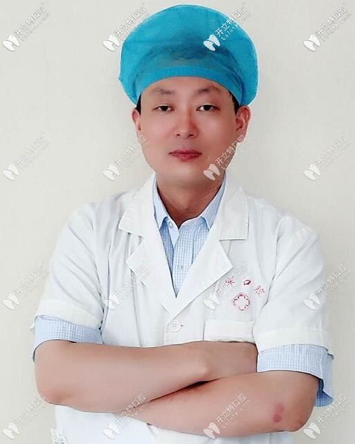 河南焦作山陽軍美口腔診所劉偉