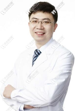 北京朝陽區(qū)佳美口腔華貿(mào)店張?zhí)? border=