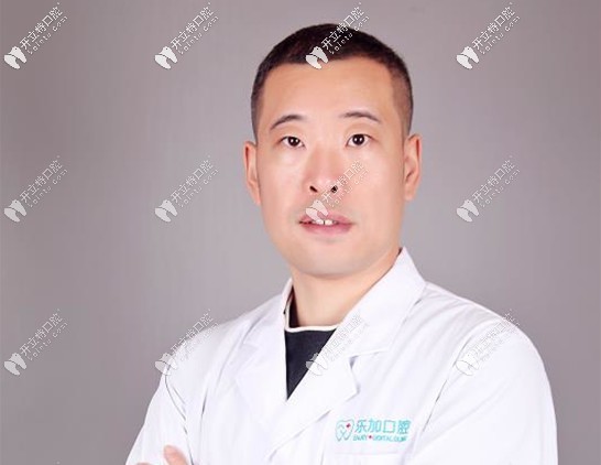 沈陽樂加口腔門診部李春哲