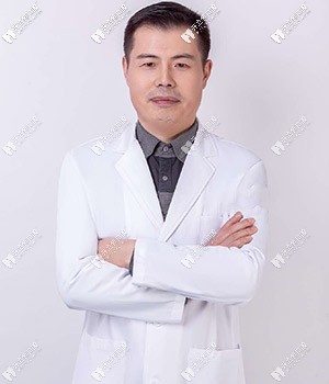 山東濟南弗萊堡口腔門診部吳高義