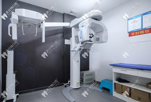 登記信息后就先來做CT、X光片，不過都是免費的