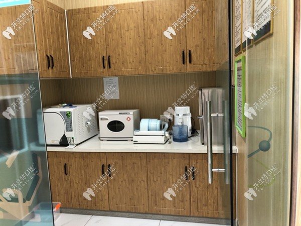 院內(nèi)專(zhuān)門(mén)的消毒區(qū)