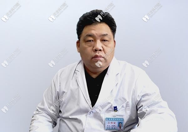 酒泉市口腔醫(yī)院孫吉峰