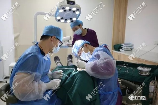 穗江口腔的“分分種”種植牙技術(shù) 穗江口腔的“分分種”種植牙技術(shù)