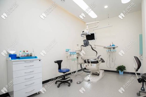 種植牙的手術(shù)室 種植牙的手術(shù)室
