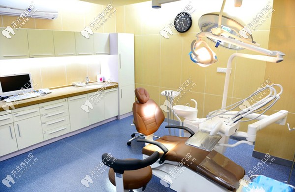 小白兔口腔的醫(yī)療設(shè)備