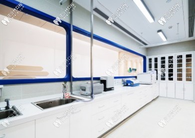 海淀區(qū)圣諾口腔透明消毒室