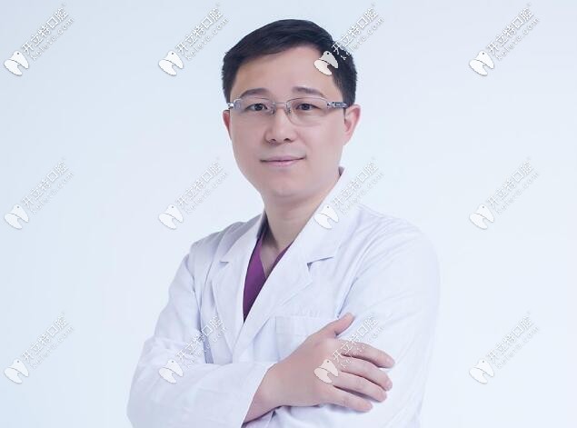 深訪慈溪鼎植口腔院長陳炳麟醫(yī)生,附上評價