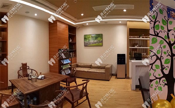 欽州藍(lán)天口腔裝潢