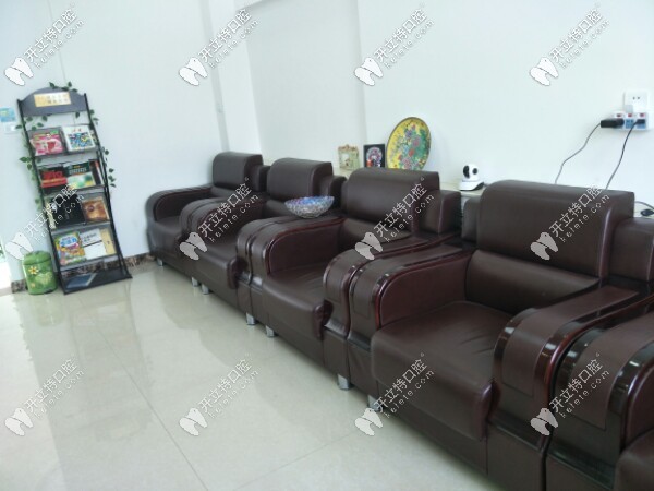 院內(nèi)休息區(qū)