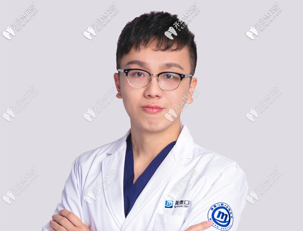 徐州美奧口腔兒科醫(yī)生胡建晨 徐州美奧口腔兒科醫(yī)生胡建晨