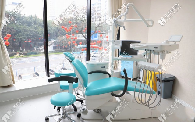 重慶團(tuán)圓口腔牙椅