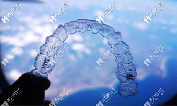 岳陽(yáng)市隱形矯正的價(jià)格