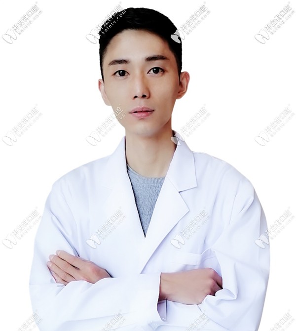 汕頭華美口腔欒利民醫(yī)生 汕頭華美口腔欒利民醫(yī)生