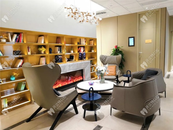 輕松預(yù)約，避免等待