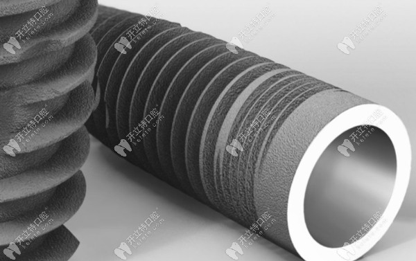 意大利bb種植體與瑞士iti的比較